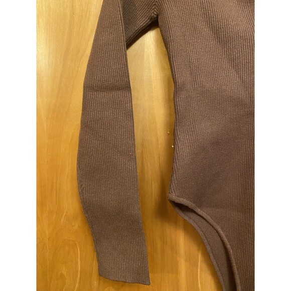 Any Day Of The Week Bodysuit - Tan Size Medium Long Sleeve Pullover - Picture 9 of 14